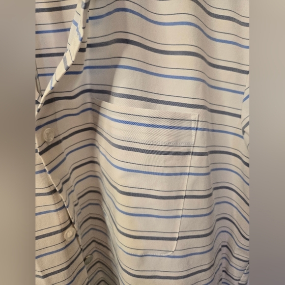 George Men’s Classic Fit Short Sleeve Button-Down Shirt Size Large - Picture 2 of 6